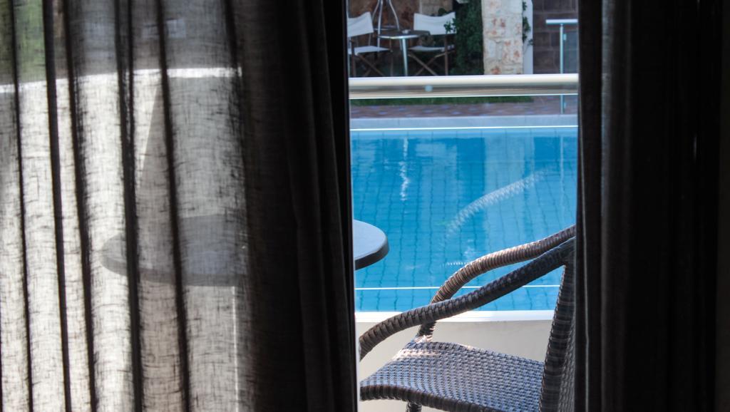 Theros Hotel Tavronitis  Bagian luar foto